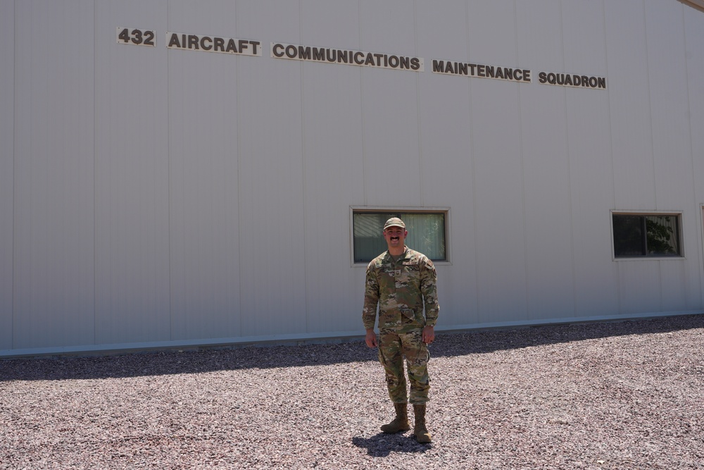 432nd ACMS Airman Wins 40 Under Forty Award