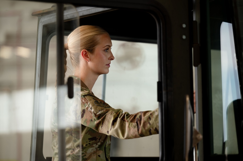 Lt Marsh Visits Buckley Space Force Base