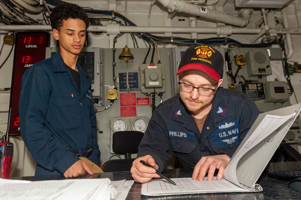 USS Blue Ridge Conducts Routine Underway Operations