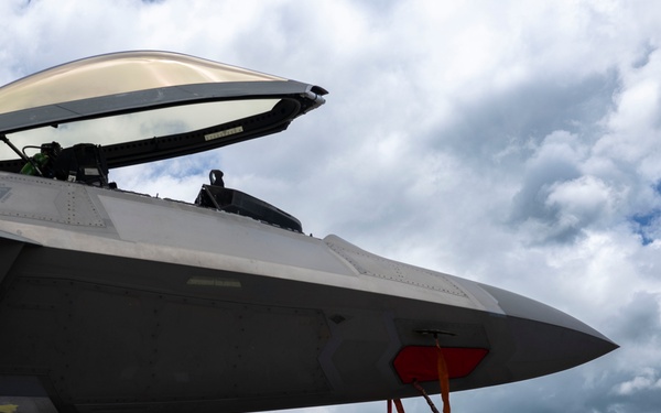 U.S. F-22s Land at Basa Air Base, Philippines during DFE operations