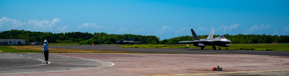 U.S. Air Force F-22s complete Dynamic Force Employment operations in Indonesia