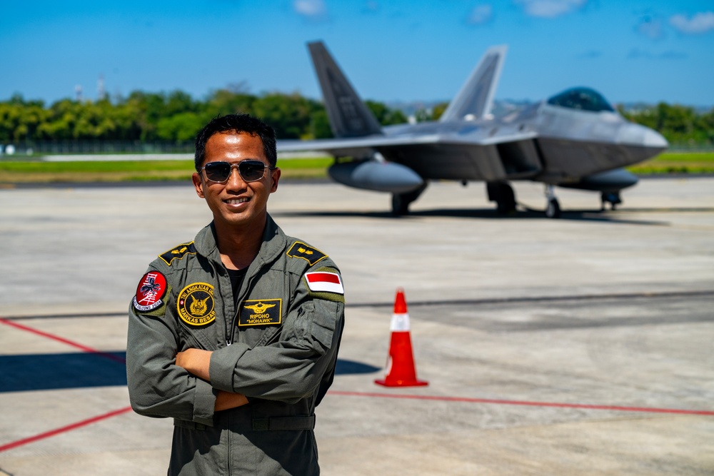 U.S. Air Force F-22s complete Dynamic Force Employment operations in Indonesia