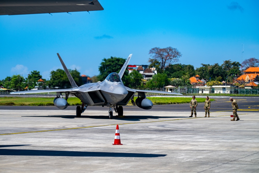 U.S. Air Force F-22s complete Dynamic Force Employment operations in Indonesia