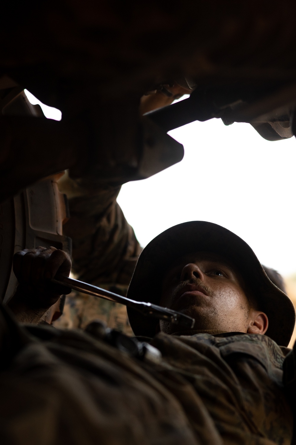 1st LAR Bn. performs vehicle maintenance during Exercise Predator’s Run 24
