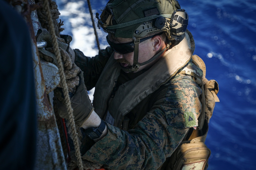 BLT 1/8, 24th MEU (SOC) Small Boat Operations from USS Oak Hill (LSD 51)