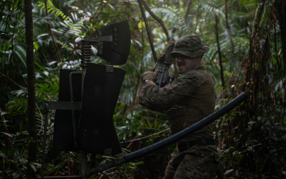 MRF-D 24.3: Golf Co., 2nd Bn., 5th Marines (Rein.), participates in CTC’s bayonet assault course