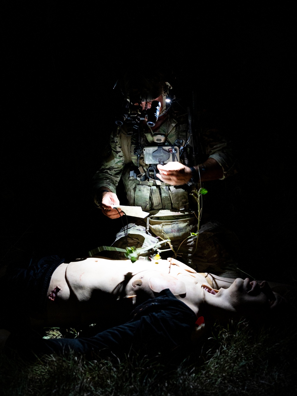 SOTU Airmen, Italian SOF conduct humanitarian aid, disaster relief training during EW 24 FTX II