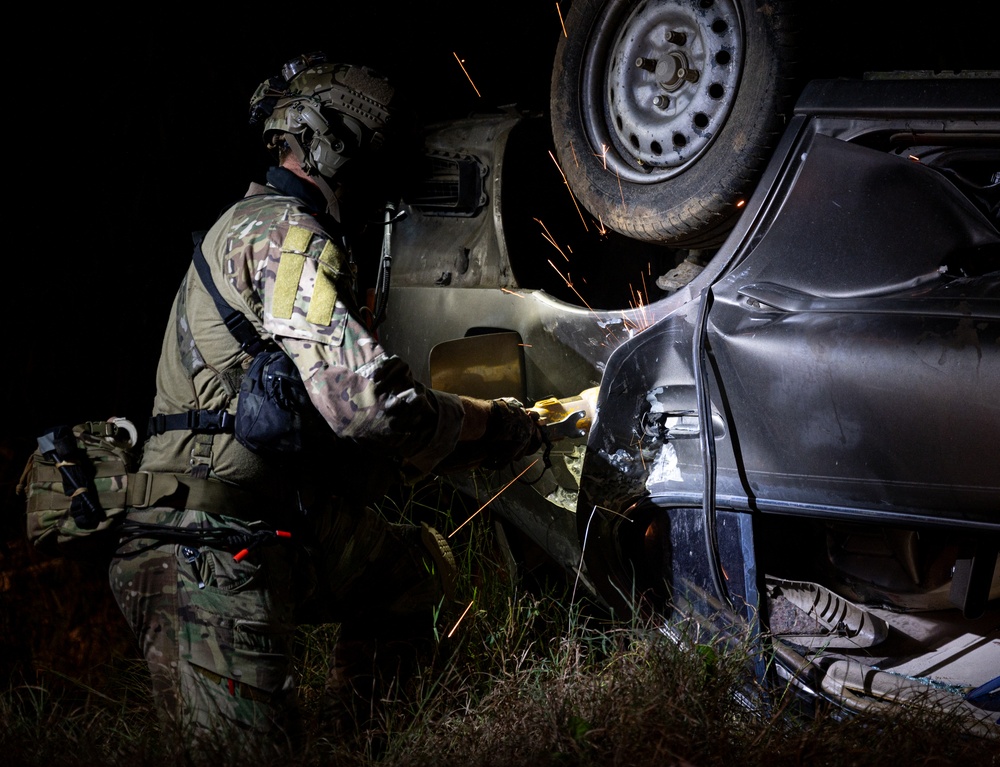 SOTU Airmen, Italian SOF conduct humanitarian aid, disaster relief training during EW 24 FTX II