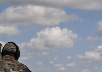 350th CACOM Soldiers qualify with M4 carbines