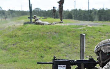 350th CACOM Soldiers qualify with M4 carbines