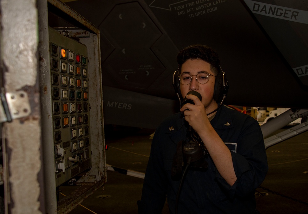 USS Carl Vinson (CVN 70) Aviation Ordnanceman 3rd Class