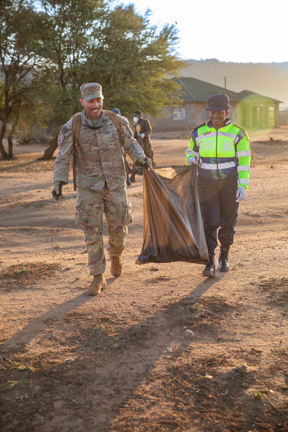 North Carolina National Guard, Botswana Defence Force conduct joint litter clean-up in Shoshong