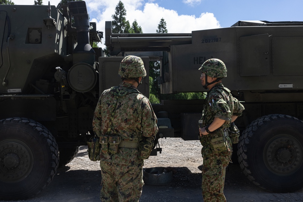 RD 24 | JGSDF 8th Division visits 3/12 HIMARS