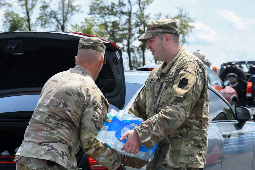 Pennsylvania Army National Guard Soldiers Provide Drinking Water to Local Community