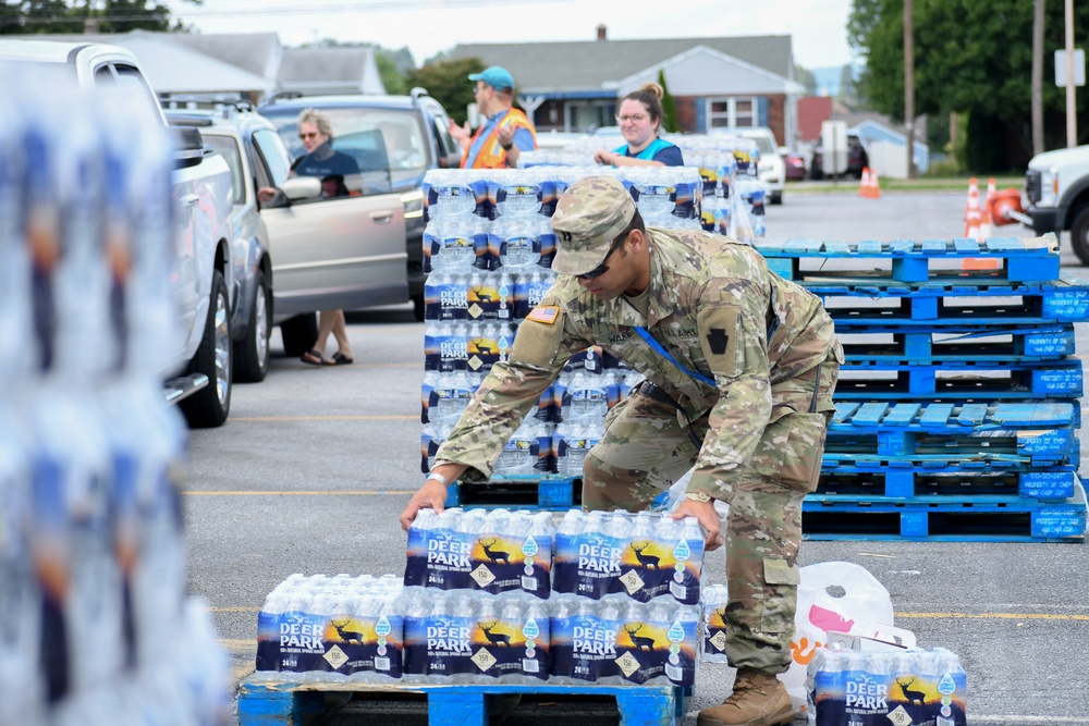 Pennsylvania Army National Guard Soldiers Provide Drinking Water to Local Community