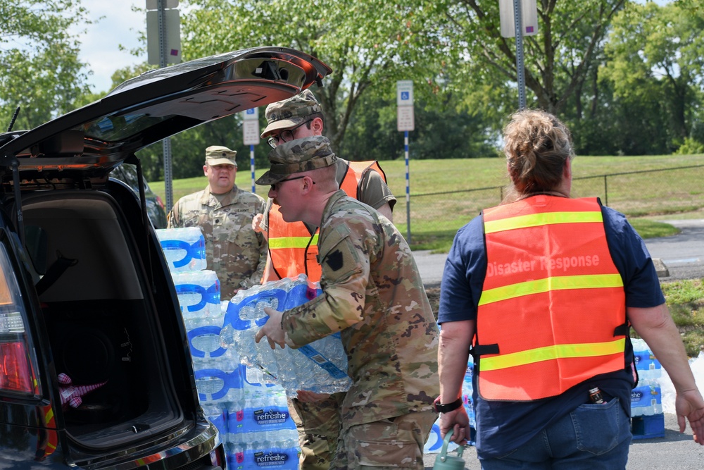 Pennsylvania Army National Guard Soldiers Provide Drinking Water to Local Community