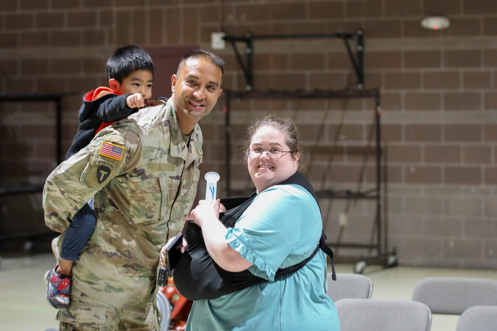 Welcome home: Bison Company Army Guardsmen returns from Kuwait