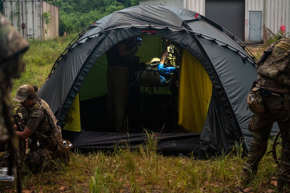 SOST performs personnel recovery for EW 24 FTX II