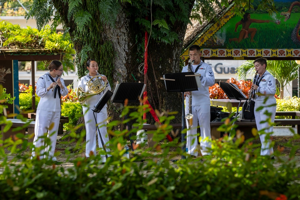 7th Fleet Band Performs in Palau