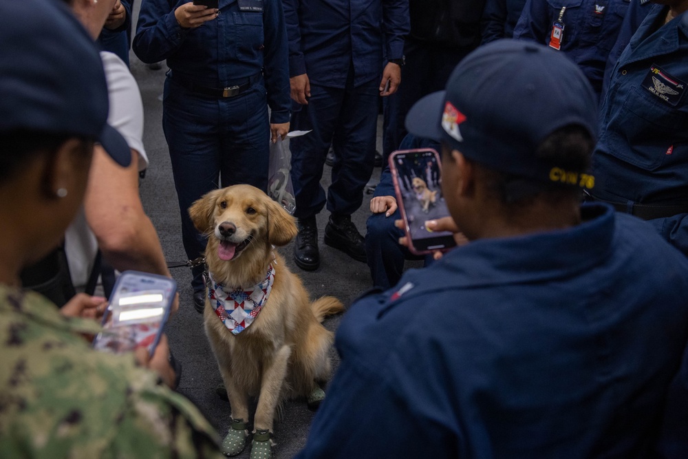 USS Ronald Reagan (CVN 76) welcomes Lucky the therapy dog