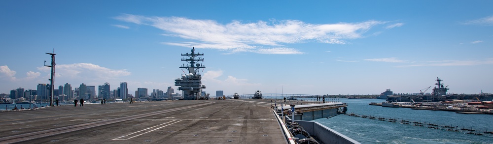 USS Ronald Reagan (CVN 76) departs Naval Air Station North Island