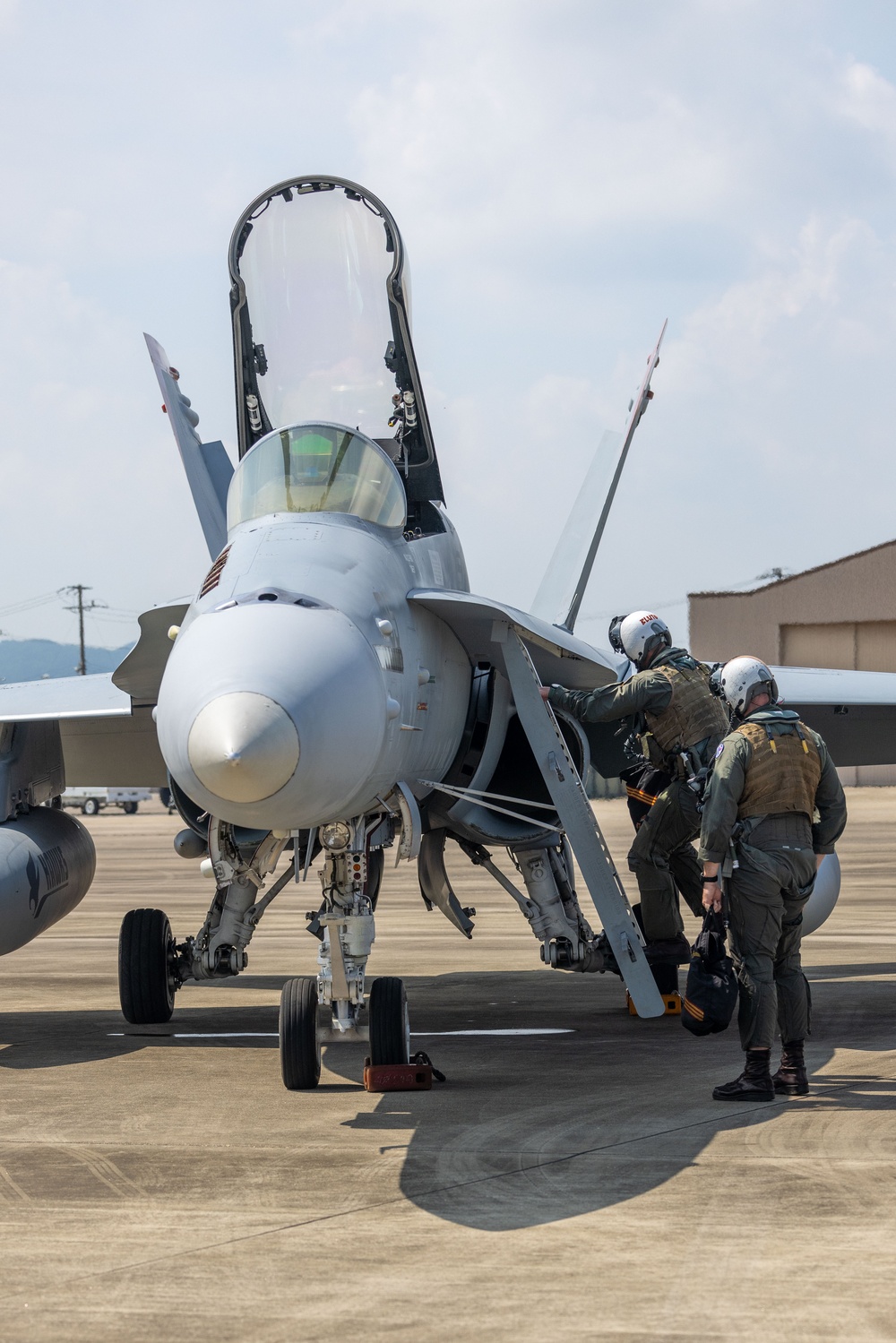 The Fighting Bengals Fly Out of Suwon, South Korea