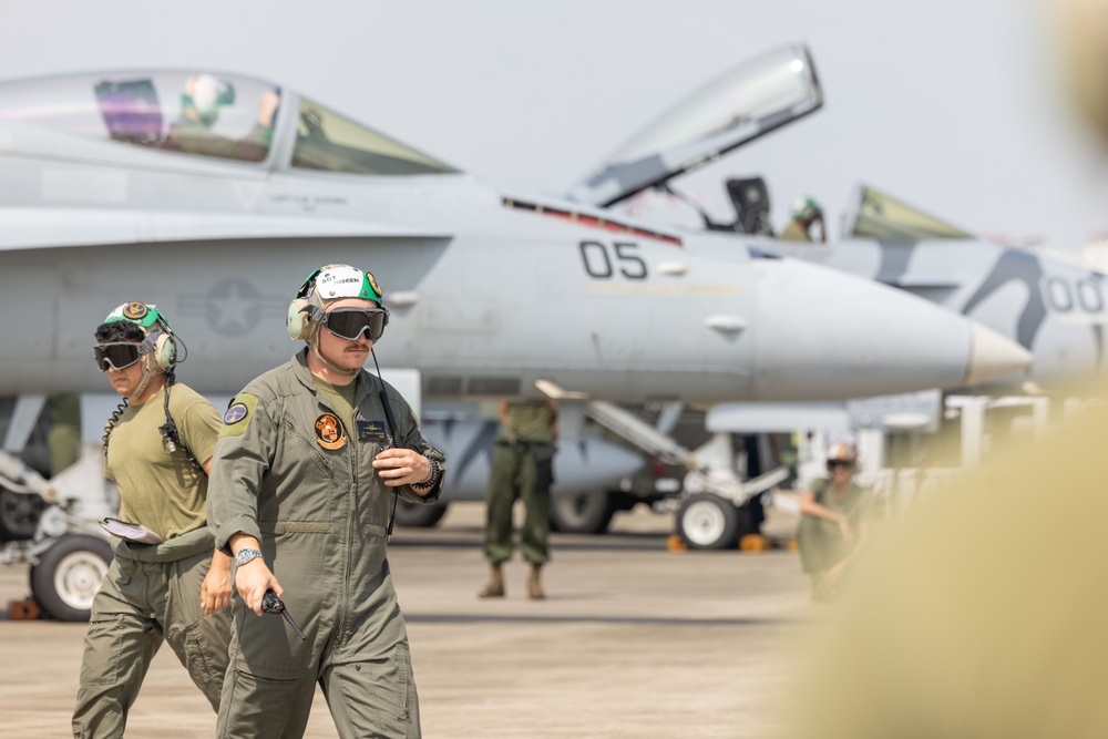 The Fighting Bengals Fly Out of Suwon, South Korea