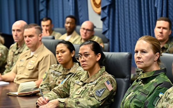 VCSO Guetlein meets JHU Schriever Space Scholars