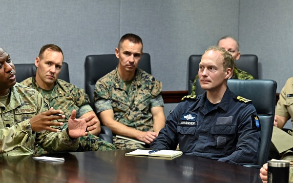 VCSO Guetlein meets JHU Schriever Space Scholars