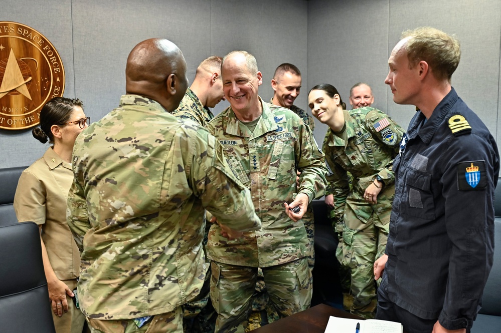 VCSO Guetlein meets JHU Schriever Space Scholars