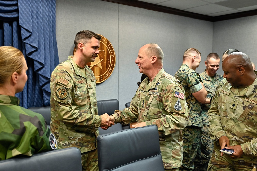 VCSO Guetlein meets JHU Schriever Space Scholars