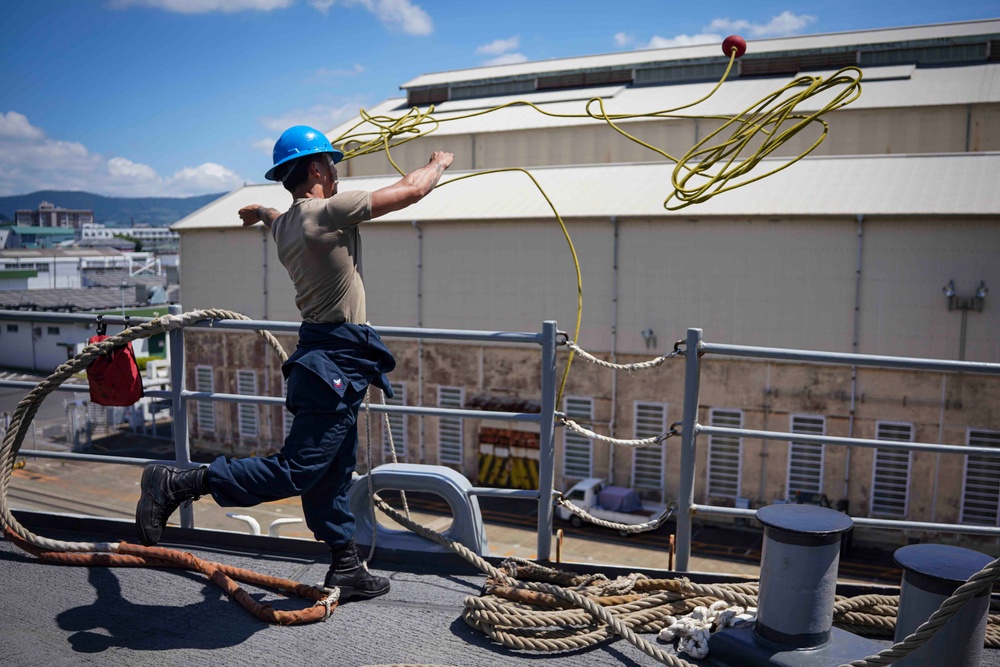 240810 – USS Harpers Ferry Makes Port at Sasebo, Japan
