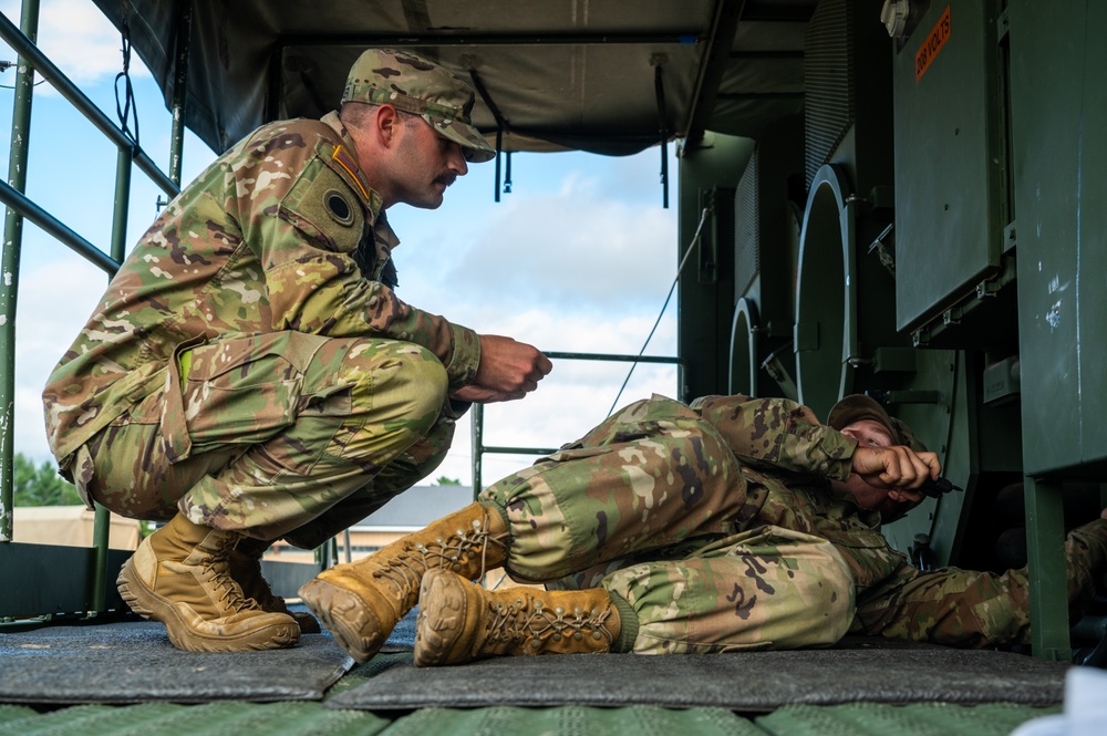 Michigan Army National Guard Laundry and Shower Specialists Sustain Troop Morale During Exercise NS24-2