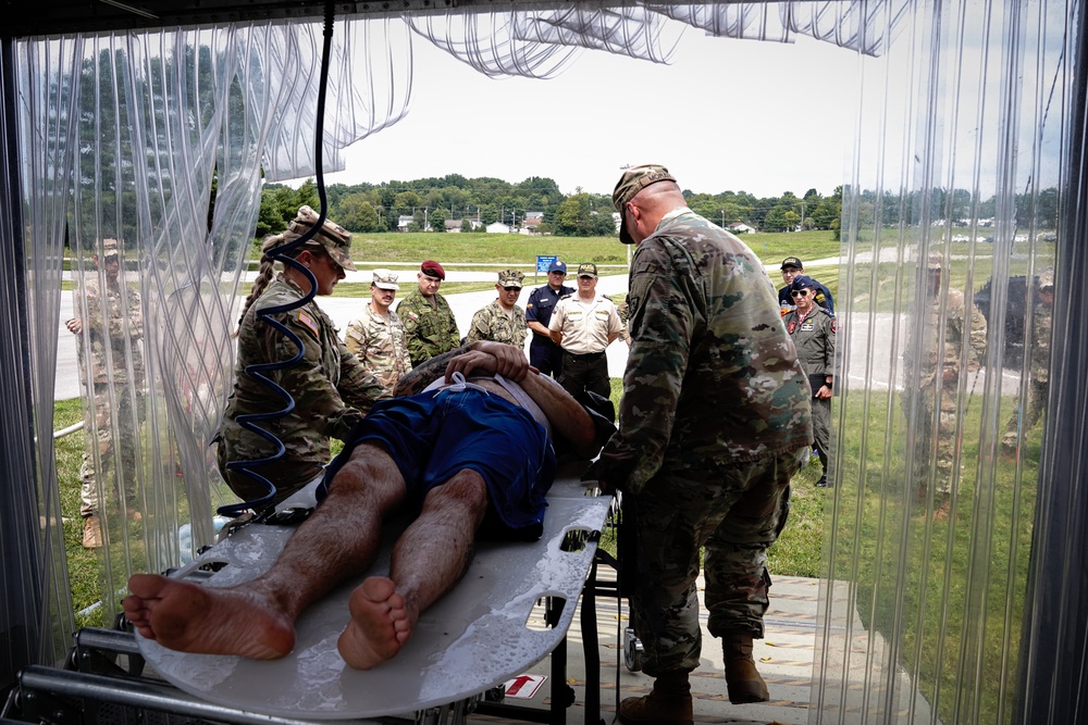 Kentucky National Guard Hosts Ecuadorian Military for Interagency Operations Exchange