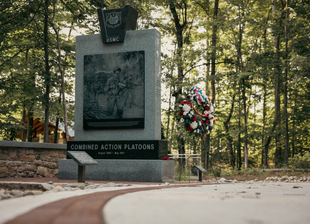 Vietnam-era Marines, Corpsman, dedicate monument to those Combined Action Program members