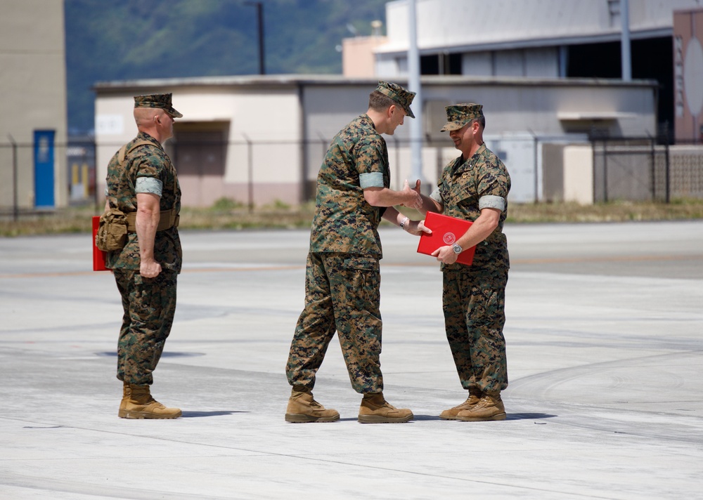 VMGR-153 change of command