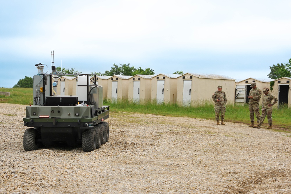 Soldiers Test Drive Autonomous Equipment Decontamination System at MSPIX 24