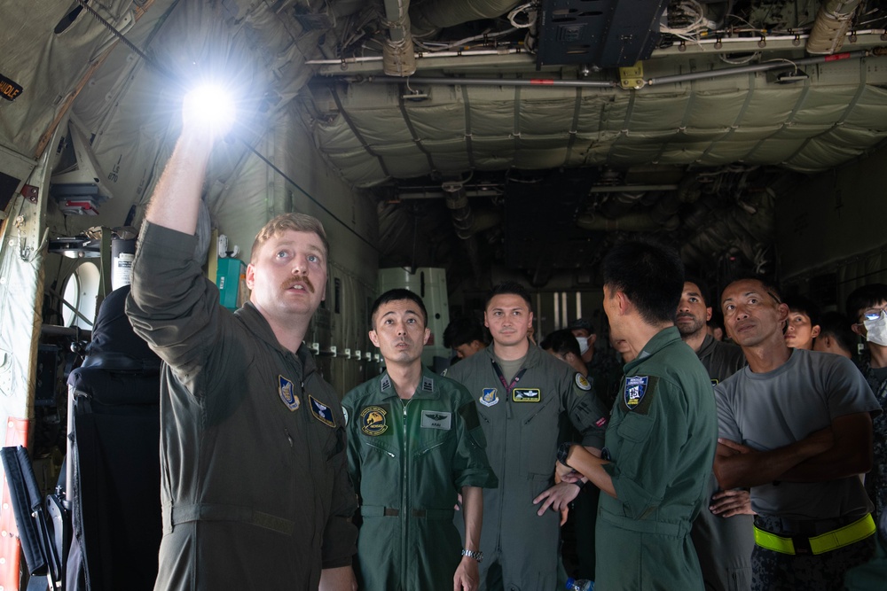 36 AS bolsters friendship during JASDF change of command