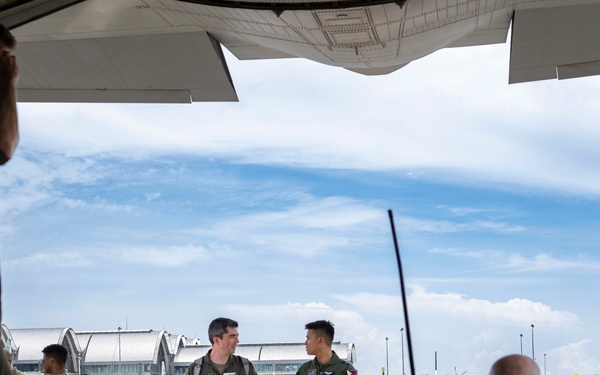 U.S. F-22s Land at Mactan–Benito Ebuen Air Base, Philippines during DFE operations