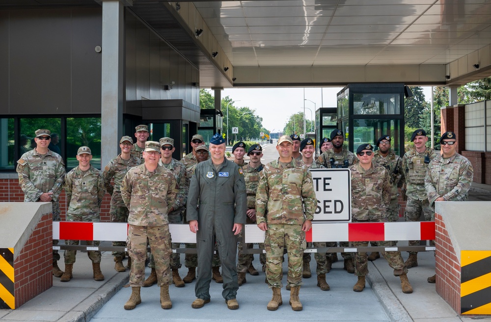 Fairchild AFB Re-Opens Main Gate