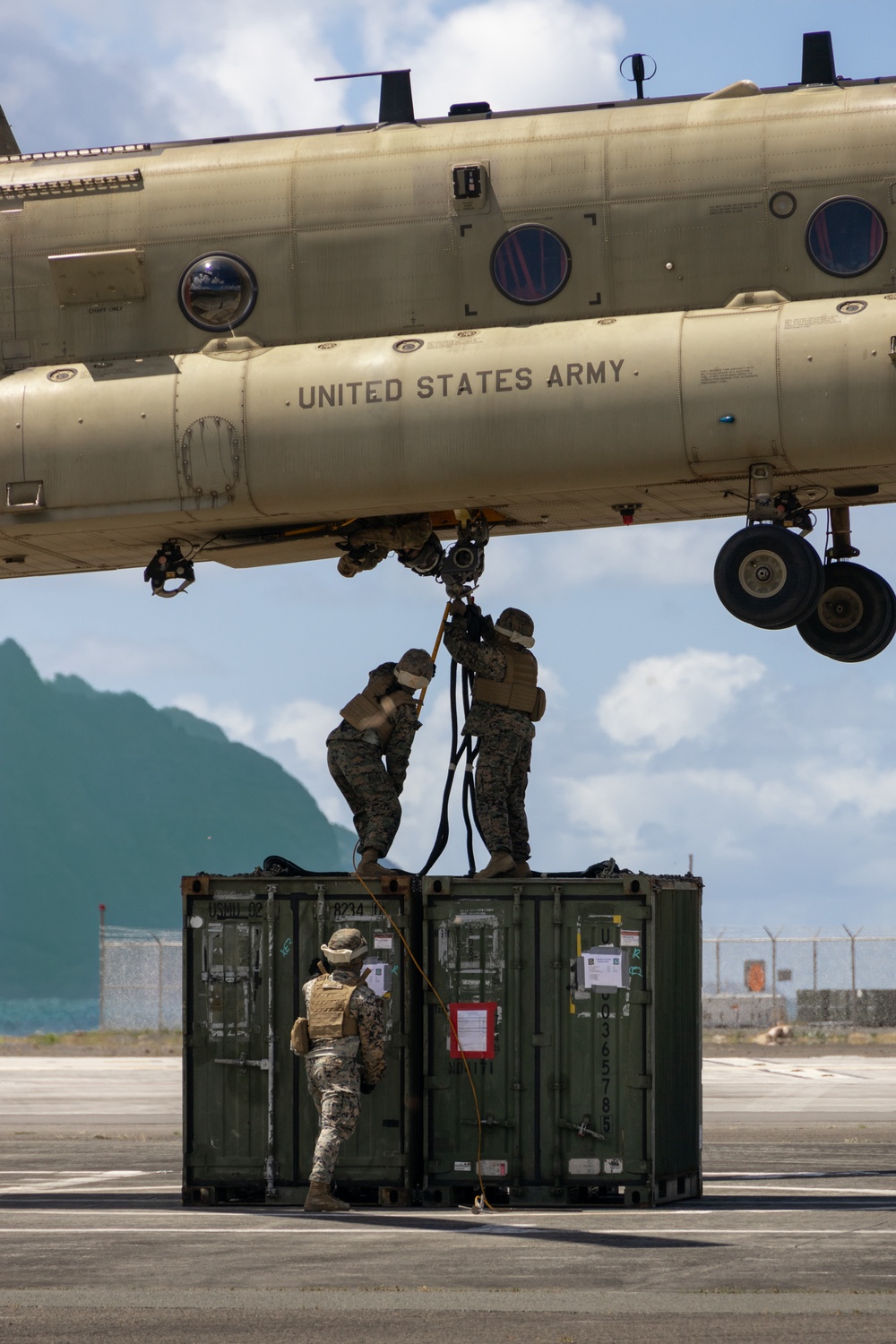 Sky Bound: MWSS-174 Marines and 3-25 GSAB conduct external lift operations in preparation for FARP operations