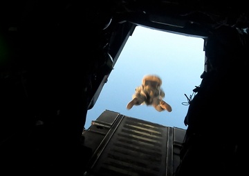 31st MEU | Parachute Operations