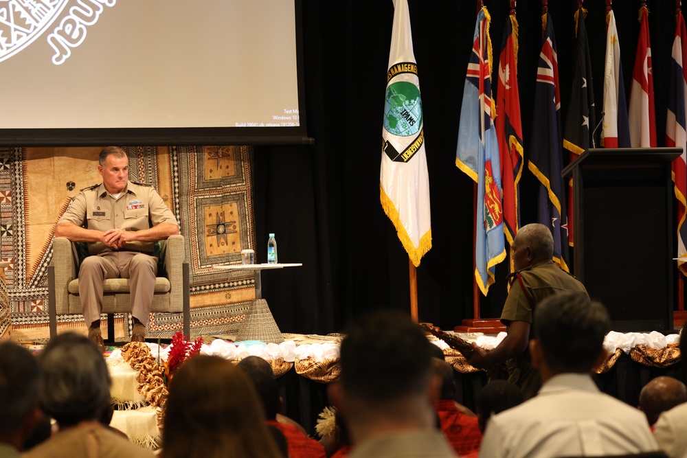 Republic of Fiji, United States Host Seminar for Regional Land Forces