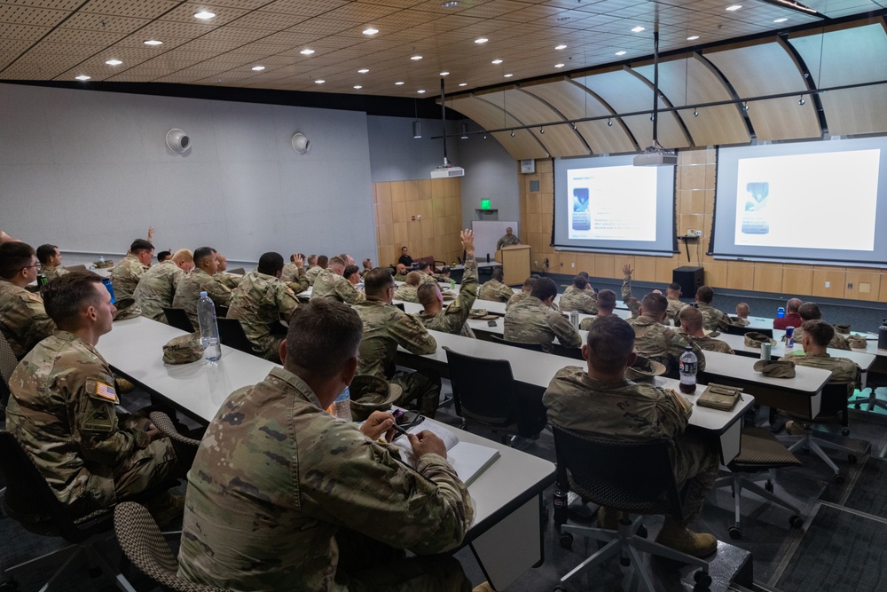 Fort Bliss hosts inaugural Master Gunner Conference