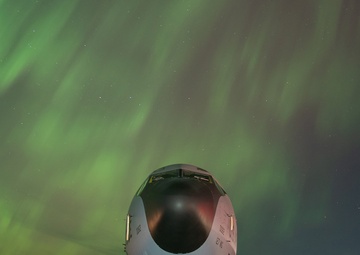 Tankers from the 127th Wing under the Northern Lights