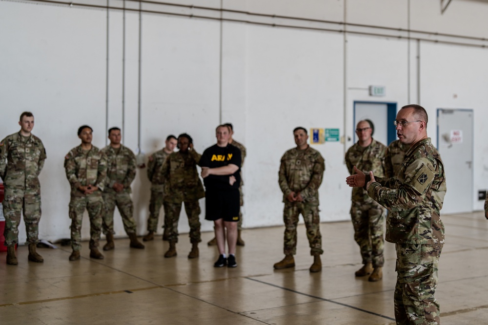 10th AAMDC Commanding General and Command Chief Warrant Officer visit Ansbach, Germany