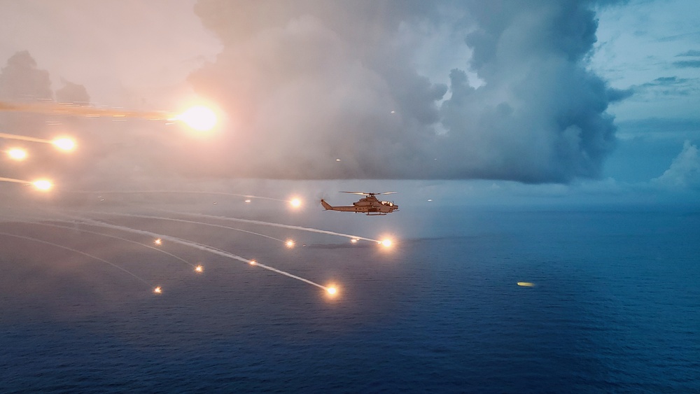 AH-1Z Viper Conducts Threat Counter Tactics Training