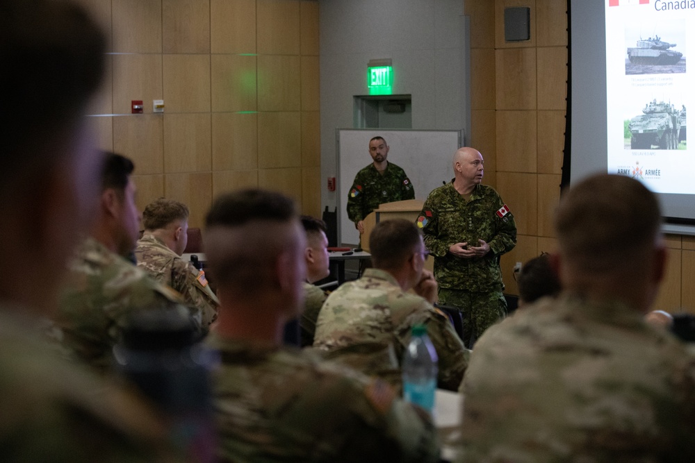 Fort Bliss hosts inaugural Master Gunner Conference