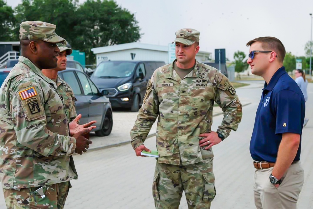 3/10 BCT hosts staff delegation visit in Romania