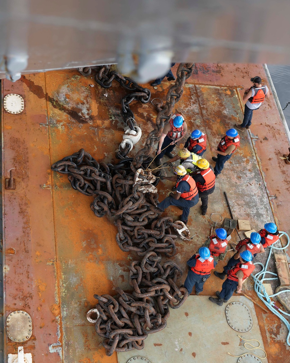 USS Bataan Sailors Conduct Anchor Drop